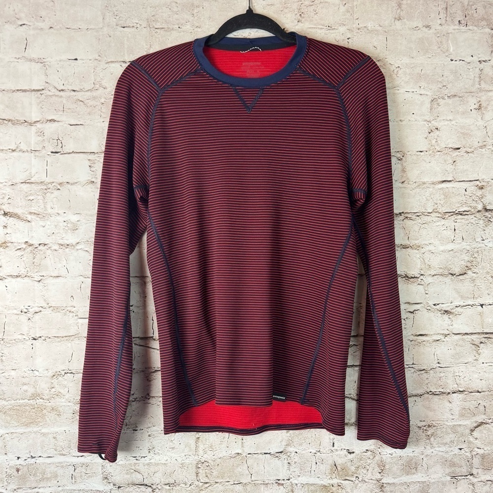 Patagonia Men's Medium Capilene 3 Crew Long Sleeve Shirt Navy Blue Red Stripe M